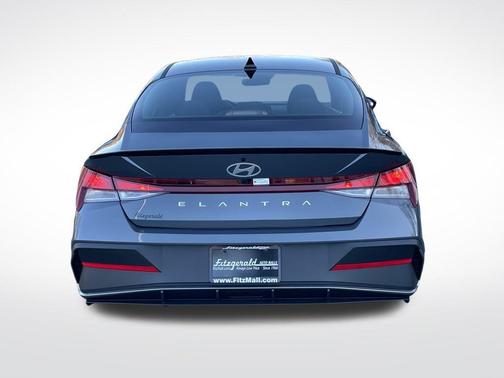 2025 Hyundai ELANTRA Sport