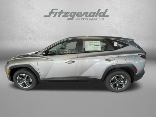 Shimmering Silver 2026 Hyundai TUCSON Hybrid Blue SE