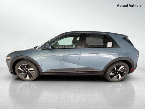 2025 Hyundai IONIQ 5 SE