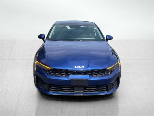 2025 Kia K5 EX