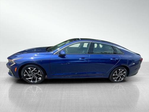 2025 Kia K5 EX