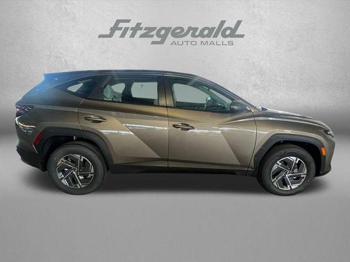 2026 Hyundai TUCSON Hybrid Blue SE