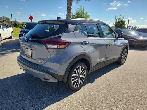 2024 Nissan Kicks SV