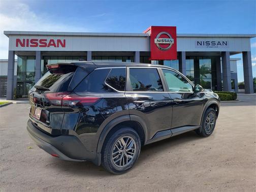 2023 Nissan Rogue S