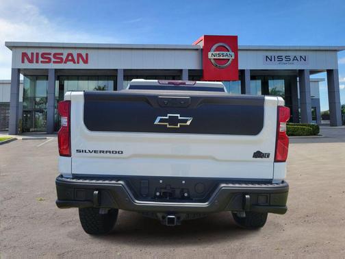 Summit White 2024 Chevrolet Silverado 1500 ZR2