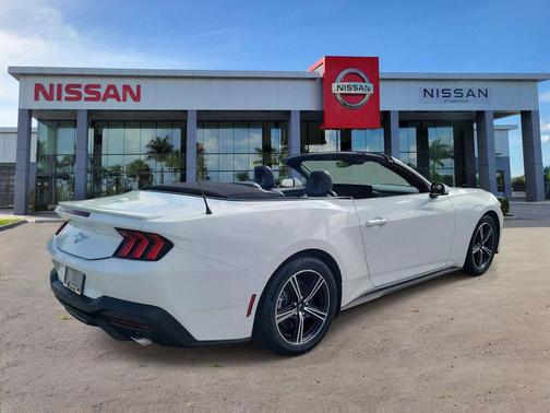 2024 Ford Mustang EcoBoost Premium