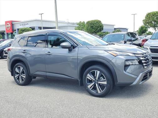 2025 Nissan Rogue SL