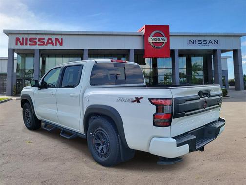 2025 Nissan Frontier PRO-X