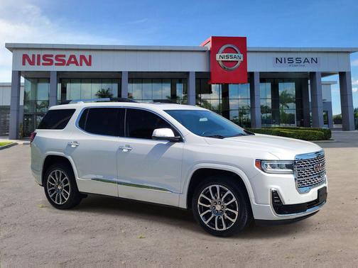 White Frost Tricoat 2021 GMC Acadia Denali