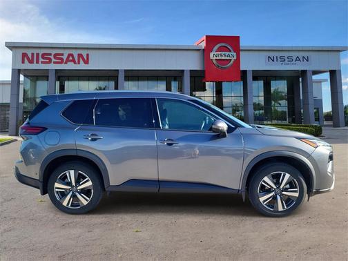 2024 Nissan Rogue SL