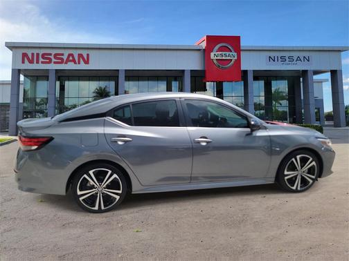 2021 Nissan Sentra SR