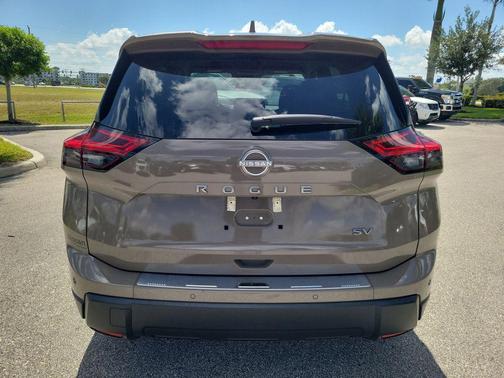 Baja Storm Metallic 2024 Nissan Rogue SV