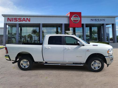 2022 RAM 2500 Big Horn Crew Cab 4x4 6'4' Box