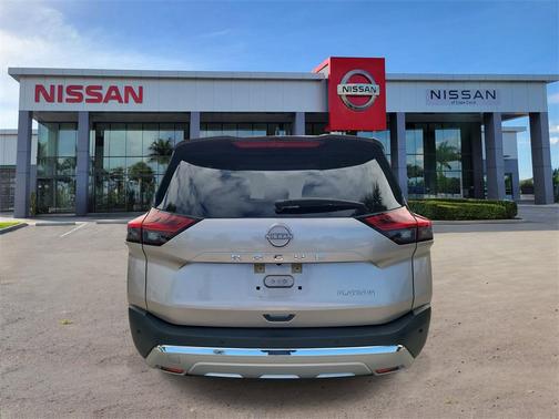 2022 Nissan Rogue Platinum