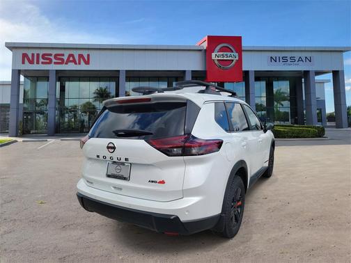 2026 Nissan Rogue Rock Creek