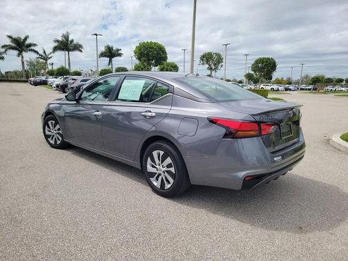 2025 Nissan Altima S FWD