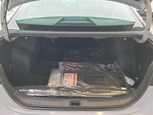 2025 Nissan Altima SR FWD
