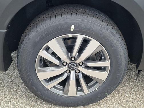 Gun Metallic 2026 Nissan Pathfinder SL