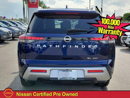 2022 Nissan Pathfinder SL 4WD