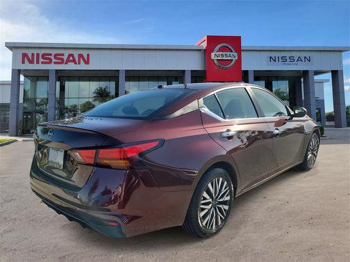 2025 Nissan Altima 2.5 SV