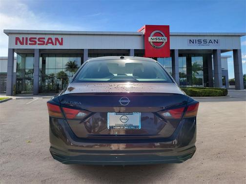 2025 Nissan Altima 2.5 SV