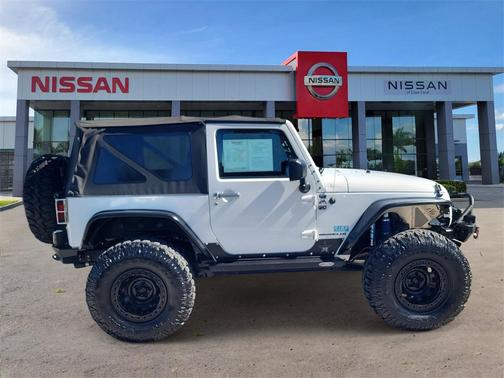 2013 Jeep Wrangler Sahara