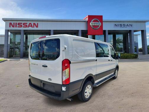 OXFORD WHITE 2024 Ford Transit-250 Base