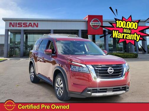 2023 Nissan Pathfinder SL 4WD