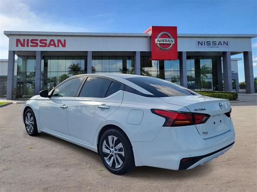 2024 Nissan Altima S FWD