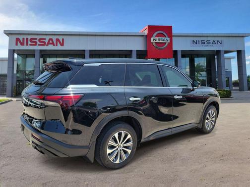 Mineral Black 2024 INFINITI QX60 Pure