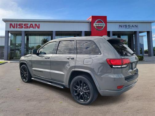 2021 Jeep Grand Cherokee Laredo
