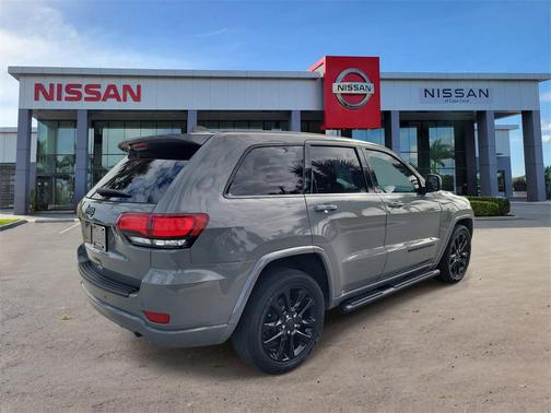 2021 Jeep Grand Cherokee Laredo