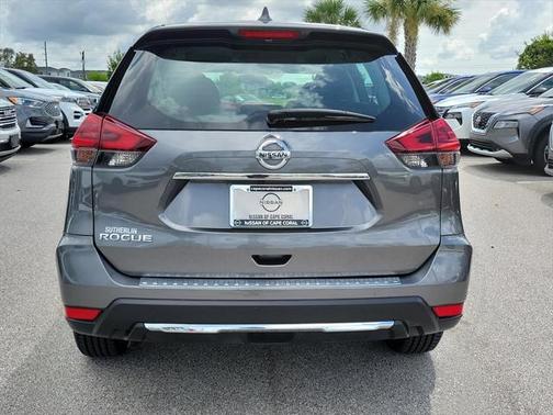 2018 Nissan Rogue S
