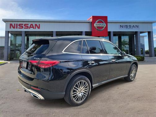 2024 Mercedes-Benz GLC 300 4MATIC