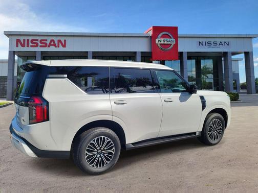 Aspen White Tricoat 2026 Nissan Armada SL