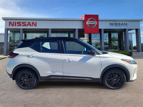 2024 Nissan Kicks SR