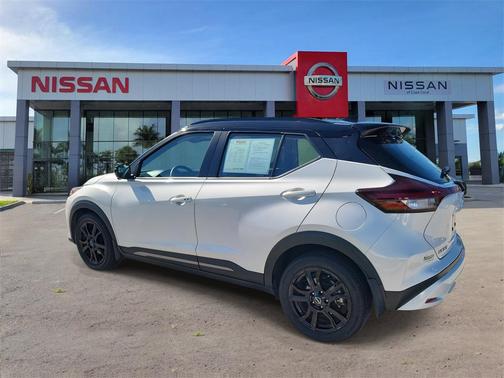 2024 Nissan Kicks SR