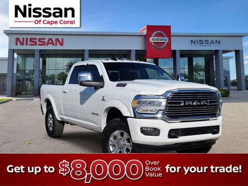 Bright White Clearcoat 2024 RAM 2500 Laramie Crew Cab 4x4 6'4' Box