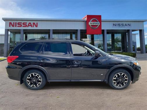 2020 Nissan Pathfinder SV 2WD