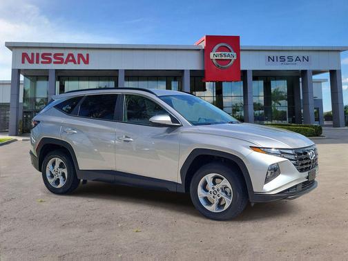Shimmering Silver 2024 Hyundai TUCSON SEL