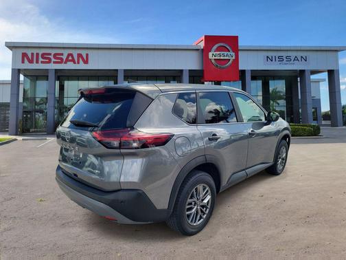 Gun Metallic 2023 Nissan Rogue S
