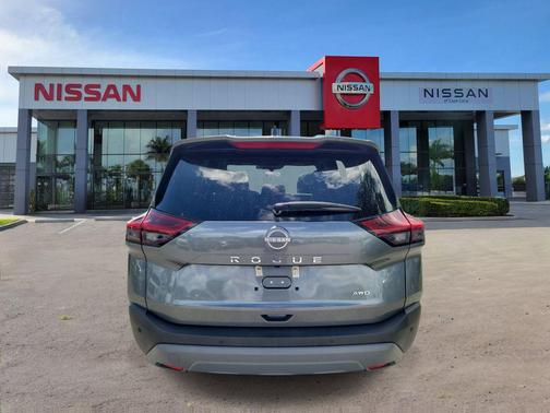 Gun Metallic 2023 Nissan Rogue S