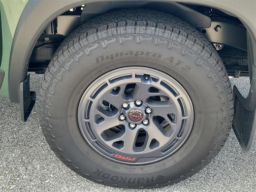 2025 Nissan Frontier PRO-X