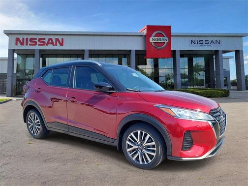 2023 Nissan Kicks SV