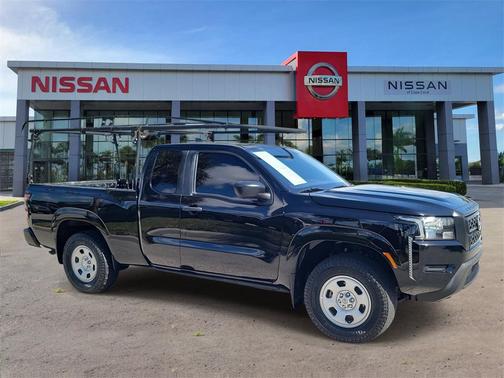 2023 Nissan Frontier S