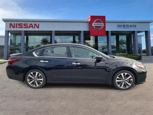 2017 Nissan Altima 2.5 SR
