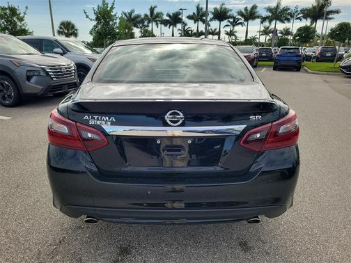 2017 Nissan Altima 2.5 SR