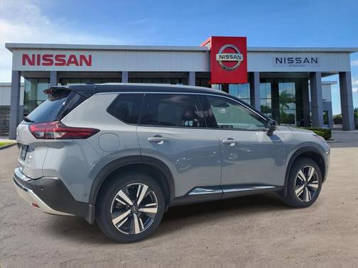 2022 Nissan Rogue Platinum