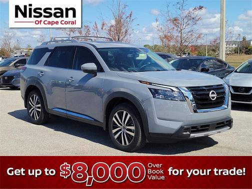 2025 Nissan Pathfinder Platinum FWD