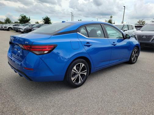 2023 Nissan Sentra SV